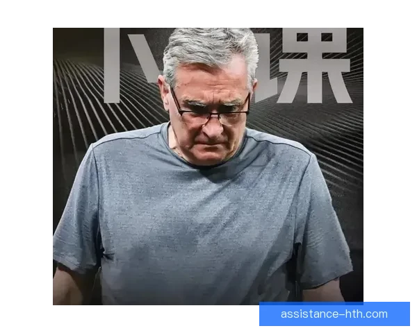 国足备战亚洲杯引发球迷热议主帅战术调整成焦点